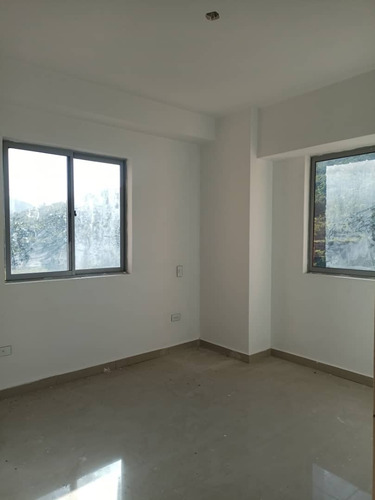 Venta De Apto Conj Res Lemans Suite Urb Manantial 37-42