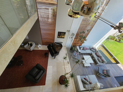 Imagen 16 de 18 de Moderna Casa En Condominio En Las Aguilas