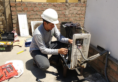 Imagen 2 de 10 de Instalacion Aire Acondicionado Reparación Mantenimiento