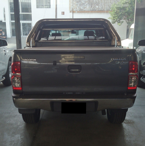 Toyota Hilux 3.0 Cd Srv Cuero 171cv 4x2 - E4