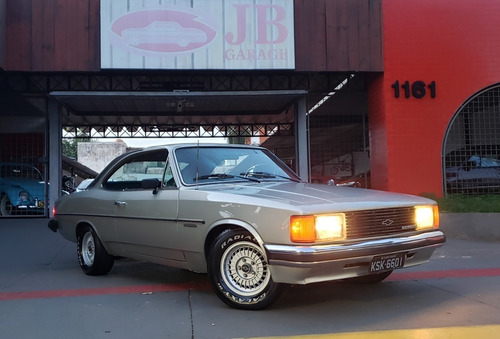 Imagem 2 de 15 de Opala Comodoro 4.1 Coupe 1980 Automatic Placa Preta Completo