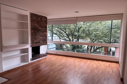 Apartamento En Arriendo En Los Rosales. Cod A1846