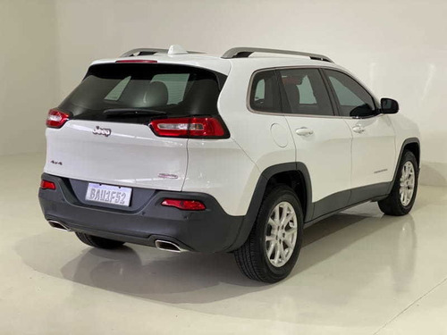 Imagem 4 de 15 de Jeep Cherokee 3.2 Longitude 4x4 V6 2015