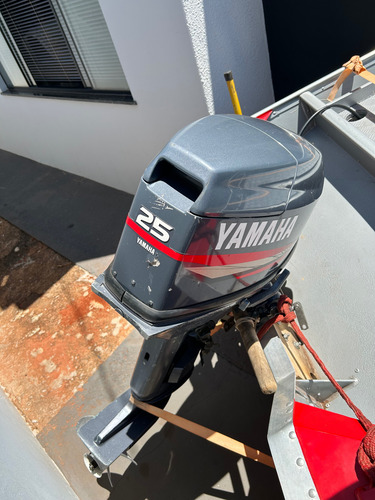 Com Carretinha E Motor Yamaha 25hp