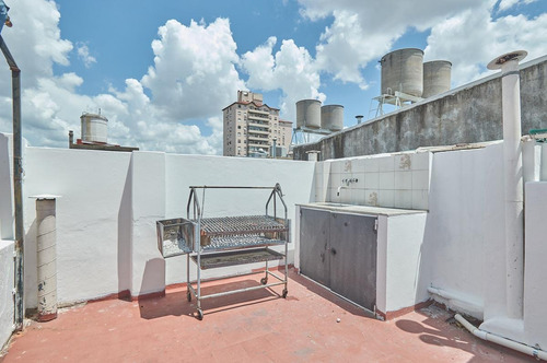 Imagen 1 de 23 de Ph En Venta 2 Amb C/ Terraza Propia . Primer Piso X Escalera. Sin Expensas-mataderos.