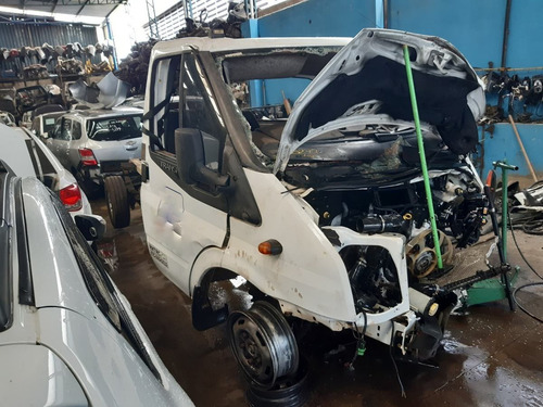 Imagem 1 de 7 de Sucata Ford Transit Chassi 2.4 Tdci Diesel 2011 Retirar Peça