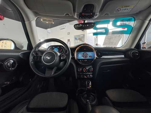 Mini Cooper Classic 3 Puertas At