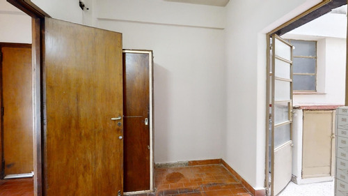 Imagen 24 de 30 de Departamento 3 Amb. Venta - Munro - Patio Propio