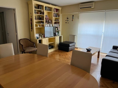 Cinco Ambientes Luminosos En Excelente Ubicación