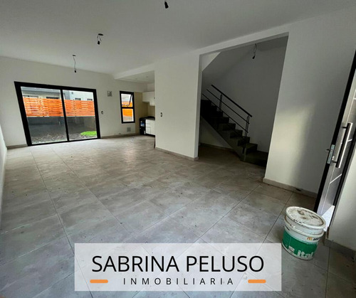 Venta Duplex Ituzaingo