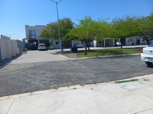 Casa En Venta En Residencial Las Puertas