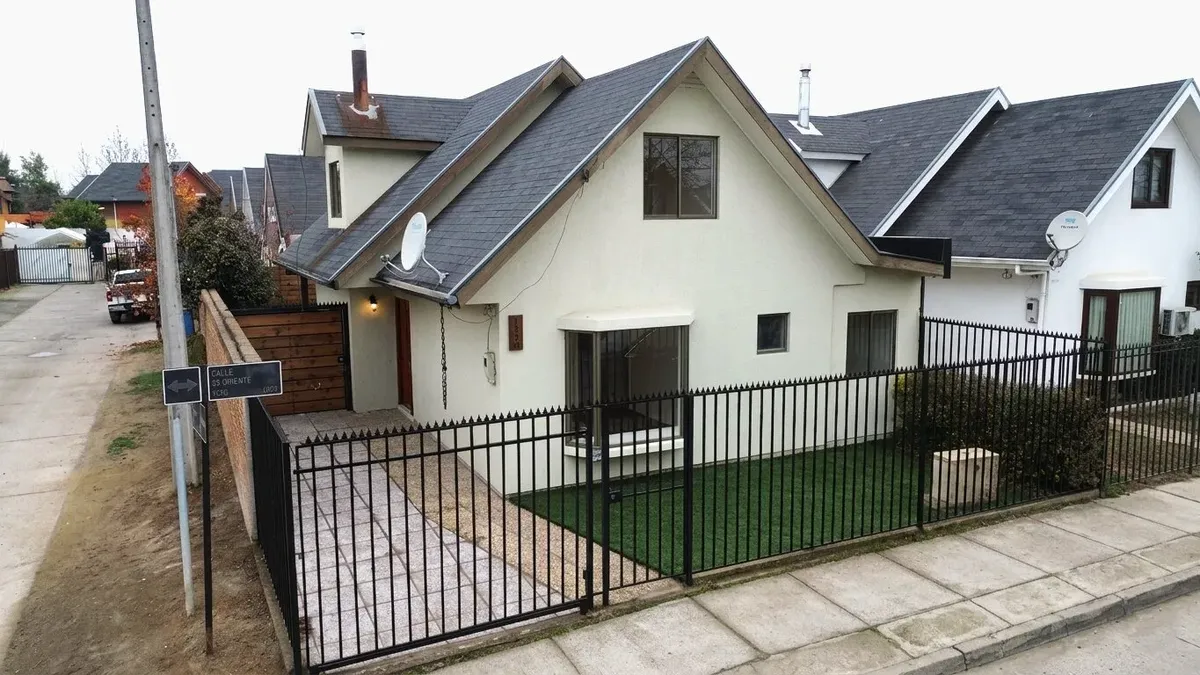 Imagen 1 de 12 de Casa En Parque Las Rastras