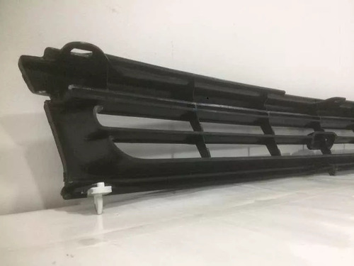 Parrilla Frontal De Toyota Starlet 92-96