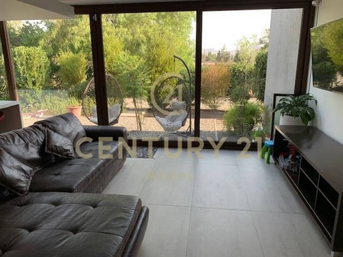 Imagen 12 de 30 de Venta De Casa Exclusiva - Chicureo