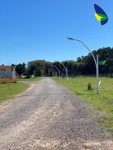 Terreno En Venta Pueblo Esther Barrio Cerrado Brisanova 300 M2 Lote 18 Gas Natural Habilitado