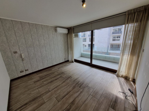 Estupendo Con Jardín, Loft En Subsuelo Pasos Mall Portal