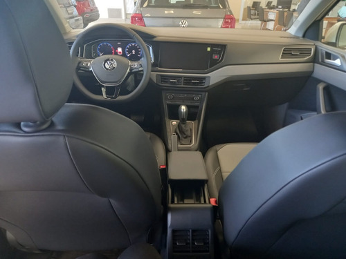Imagen 8 de 15 de Volkswagen Polo Highline 1.6 Msi At 0 Km 2022