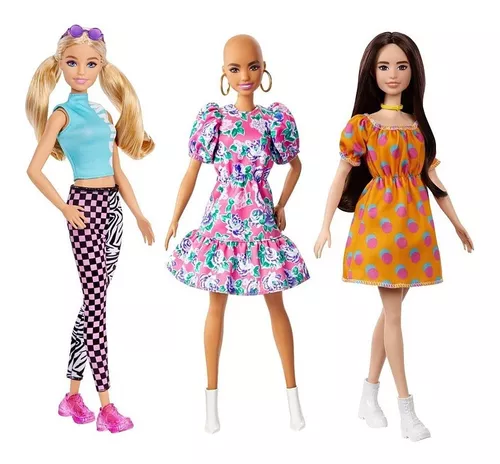 Fã da Barbie investe R$ 15 mil em 100 bonecas e coleção tem asiática, plus  size, retrô e mais: 'paixão', Roraima