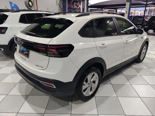 Volkswagen Nivus 1.0 200 TSI TOTAL FLEX COMFORTLINE AUTOMÁTICO