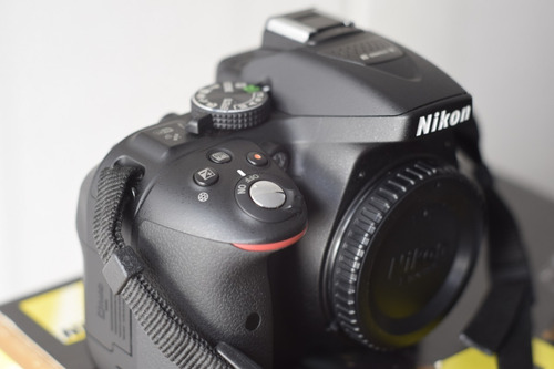 Kit Nikon D5300 18-55mm + Bolsa (menos De 4k Cliques)
