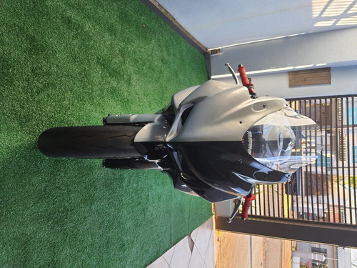 Imagem 3 de 4 de Suzuki Srad 750 De Pista!