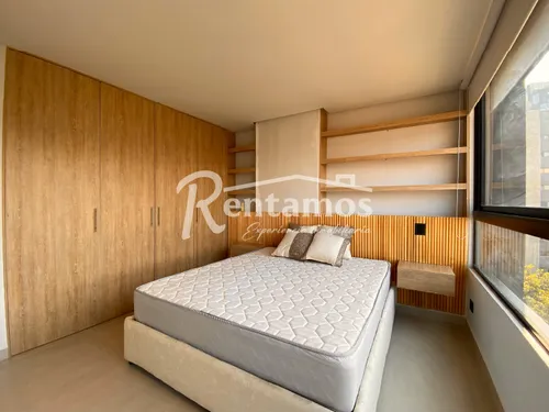 Apartamento En Arriendo En El Tesoro. Cod A776005