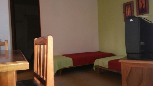 Imagen 6 de 12 de Casa Muy Funcional ,a 1 Y Media De Playa, Centro Y Servicios