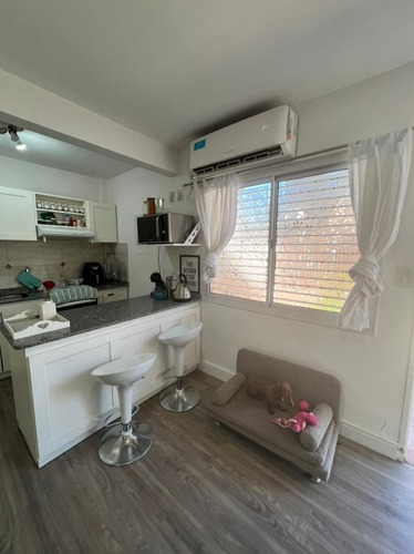 Imagen 3 de 7 de Departamento En Venta En Castelar Norte