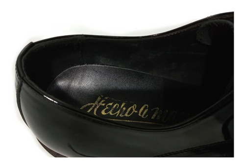 Imagen 4 de 4 de Zapato De Charol Simil Piel De Lagarto Negro Hombre