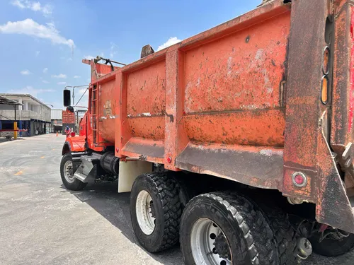Volqueta Kentworth T800 Dobletroque Vendo
