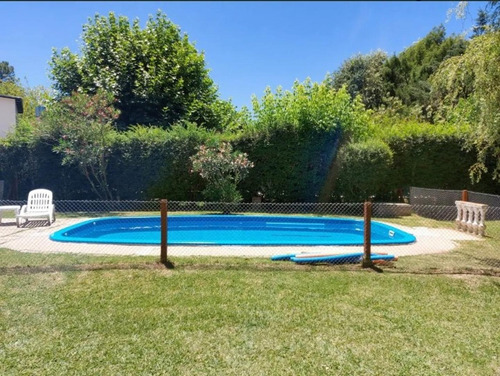 Imagen 3 de 14 de Hermosa Casa Quinta Con Pileta En Ezeiza, Barrio El Trebol