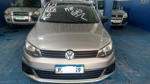 Imagem 3 de 9 de Volkswagen Voyage 2018 1.6 Msi Trendline Total Flex 4p