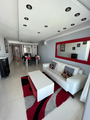 Imagen 4 de 16 de Apartamento En Venta De 2 Dormitorios En Playa Mansa (ref: Lij-5722)