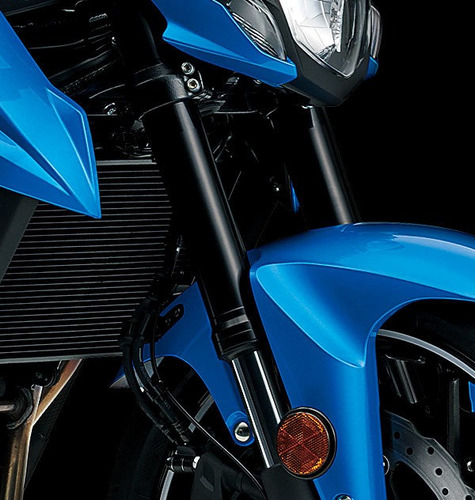 Suzuki_ Gsx-s 750za_bogota_cra 30