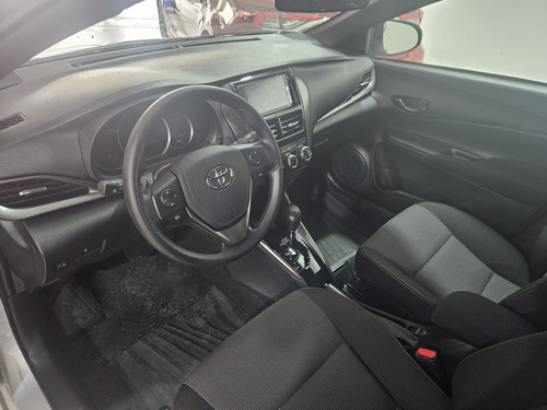Toyota Yaris 1.5 107Cv Xs Cvt