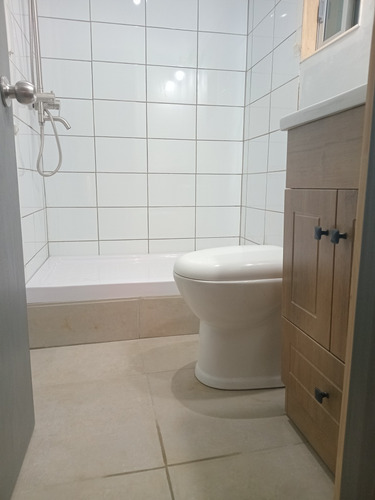 Arriendo Casa Completamente Amoblada En Sector Residencial