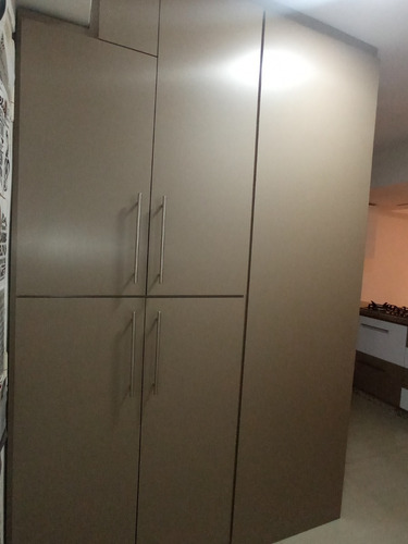 Imagen 11 de 29 de Apartamento En Guatire, La Mejor Zona, Remodelado, Concepto Abierto, Vista Panoramica, Cerca De Terminal De Pasajeros Y Centros Comerciales
