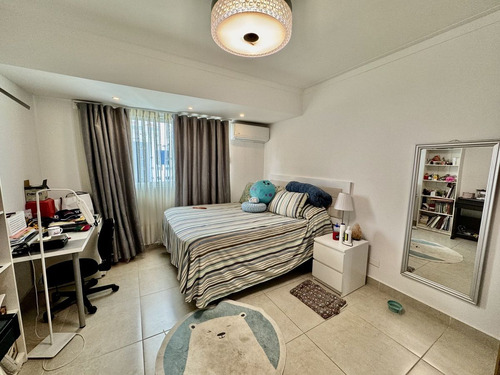 Vendo Penthouse De 4 Habitaciones En Evaristo Morales