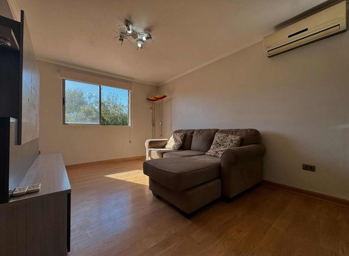 Se Vende Cómoda Casa Familiar En El Polo A, Machali.