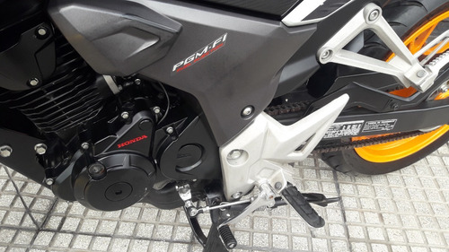 Imagen 5 de 11 de Honda Cb 190 Repsol