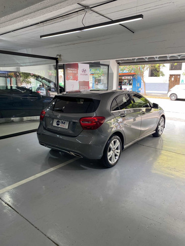 Mercedes-Benz Clase A 1.6 A200 Urban 156cv
