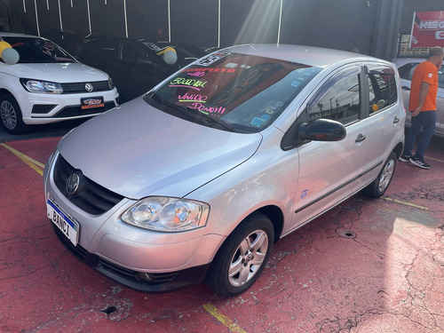 Volkswagen Fox 1.0 Vht Route Total Flex 5p