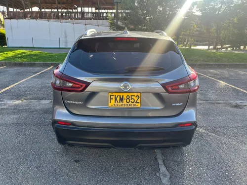 Nissan Qashqai 2.0 Advance 140 hp