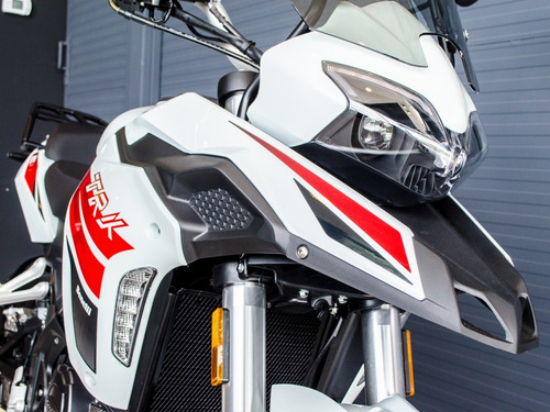 Imagen 23 de 25 de Benelli Trk 251 - Mejor Contado - Jj