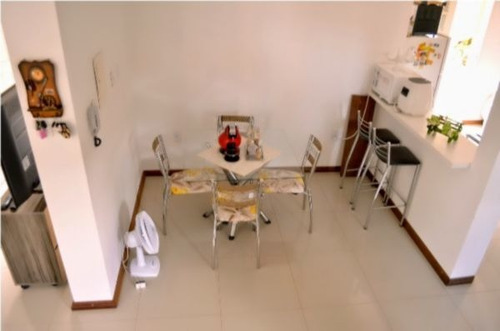Casa Em Vila Nova Com 3 Dormitórios - Mi11693
