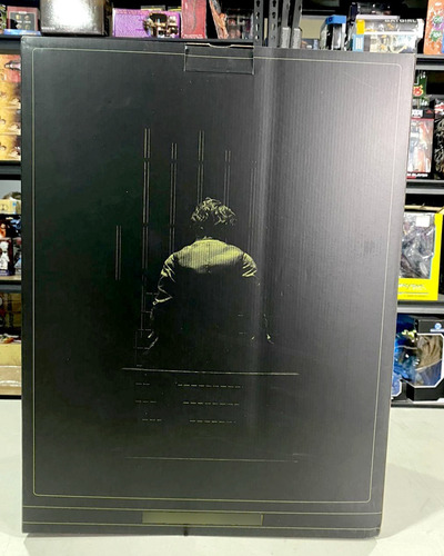 The Joker Premium Format Sideshow Collectibles