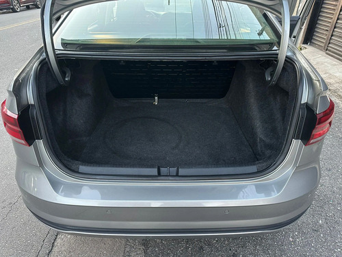 Volkswagen Virtus 1.6 16v Msi Aut. 4p