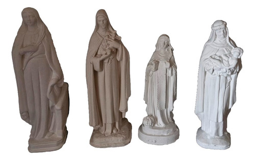 Estatuas Religiosas De Santas En Blanco Agua
