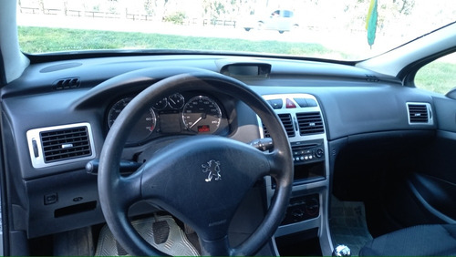 Imagem 4 de 7 de Peugeot 307 2009 1.6 Presence Flex 5p