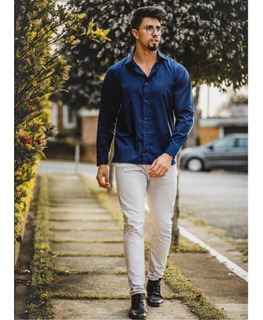 calça jeans e camisa social masculino